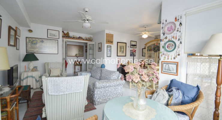 Apartment - Resale - Torrevieja - Playa del Acequión