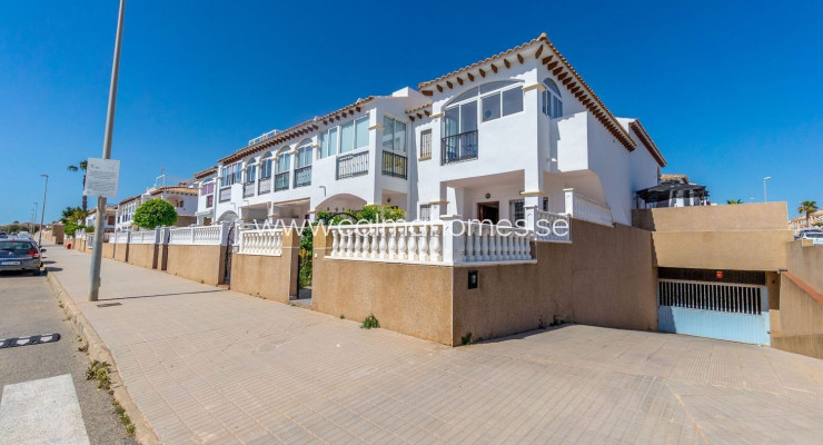 Bungalow - Sprzedaż - Punta Prima -
                Punta Prima