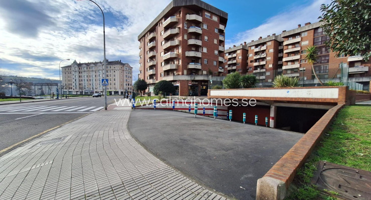 Parking - Resale - Oviedo -
                Teatinos-Los Prados