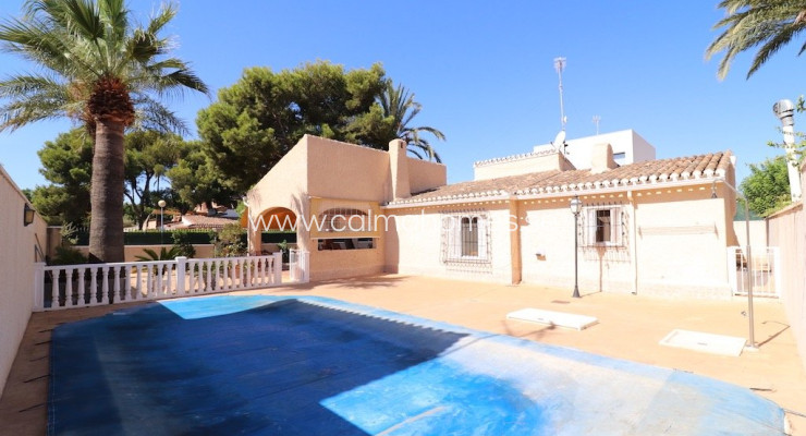 Villa - Resale - Orihuela Costa - Punta Prima
