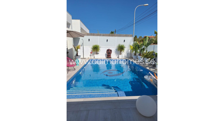 Villa - Resale - Torrevieja - La siesta