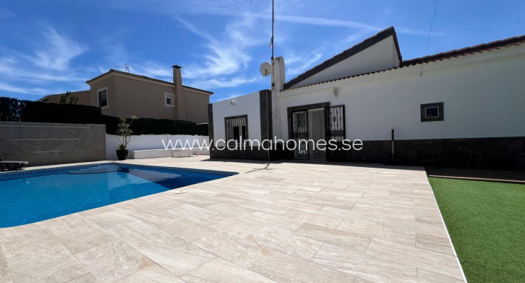 Villa - Resale - Torrevieja - Los Altos