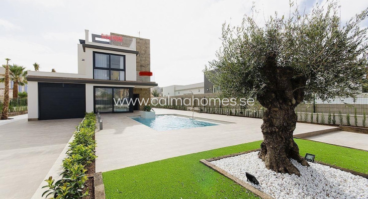Villa - Sale - Orihuela Costa - Campoamor