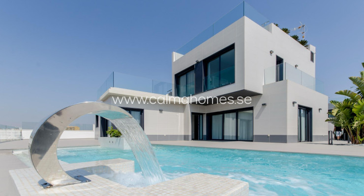 Villa - Sale - Orihuela Costa - Campoamor