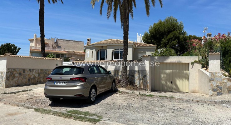 Villa - Sale - Orihuela Costa - Lomas de Cabo Roig