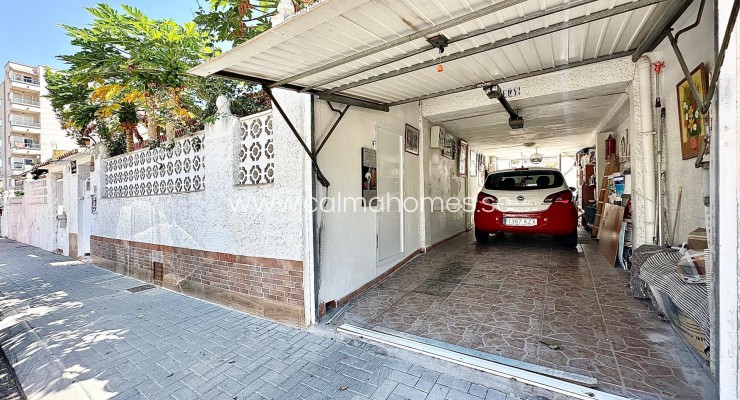 Villa - Sale - Torrevieja - Nueva Torrevieja