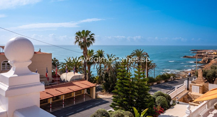 Villa - Sale - Torrevieja - Sector 25