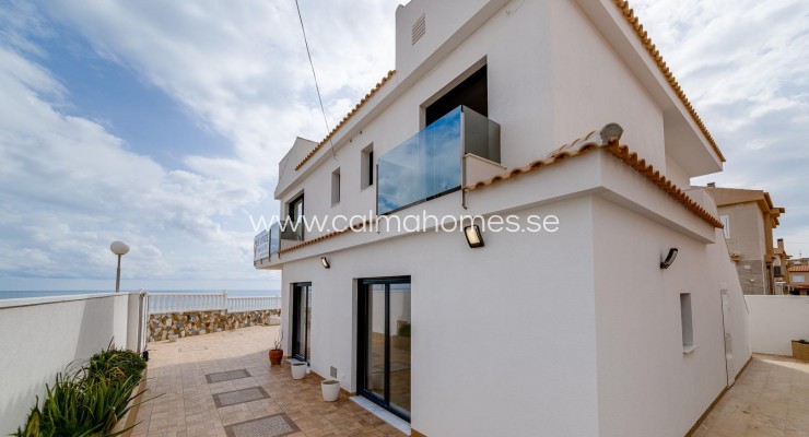 Villa - Sale - Torrevieja - Torrevieja
