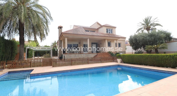 Villa - Venta - Pilar de la Horadada - RioMar