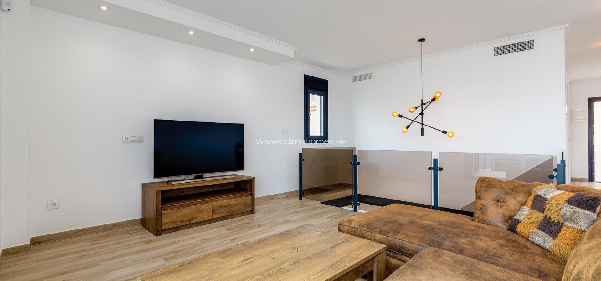 Venta - Villa -
Torrevieja