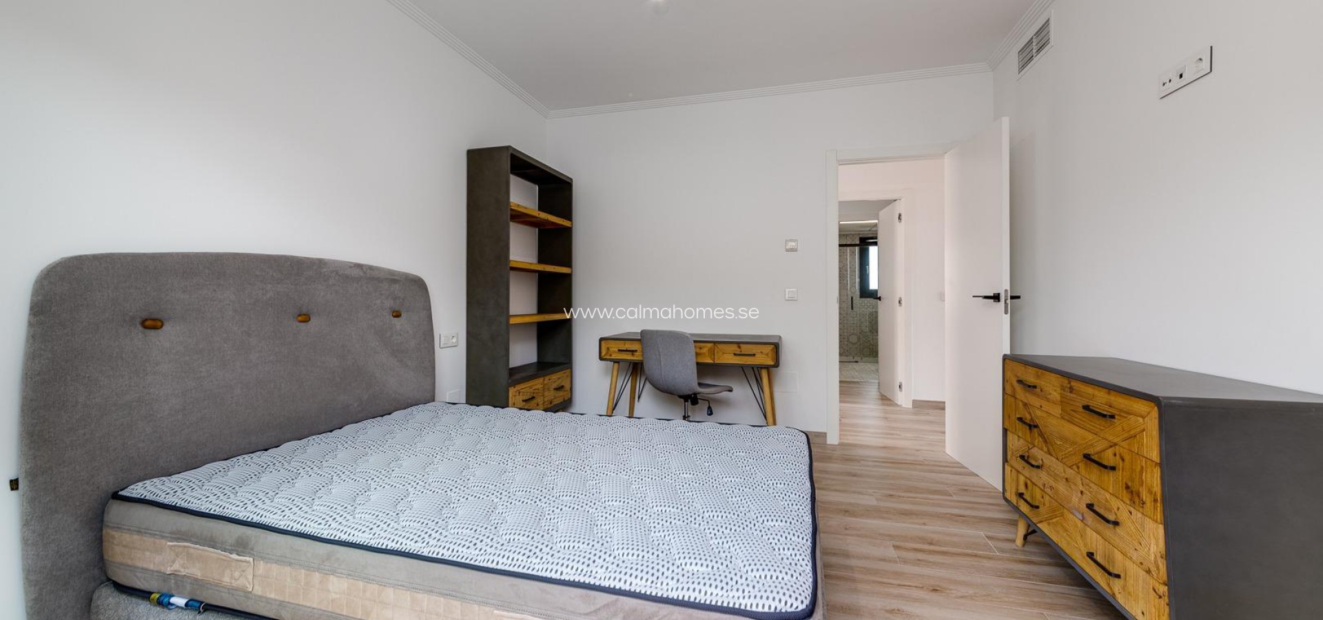 Venta - Villa -
Torrevieja