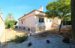 Sale - Villa -
Pilar de la Horadada - Mil Palmeras