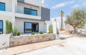 Sale - Bungalow -
Torrevieja - Los Balcones
