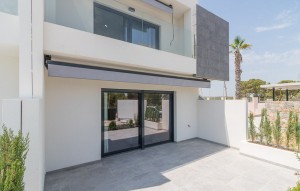 Sprzedaż - Bungalow -
Torrevieja - Los Balcones