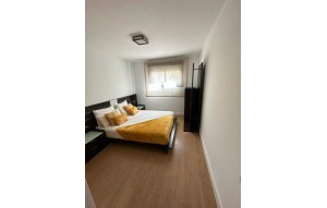Sale - Apartment -
Torrevieja - Puerto