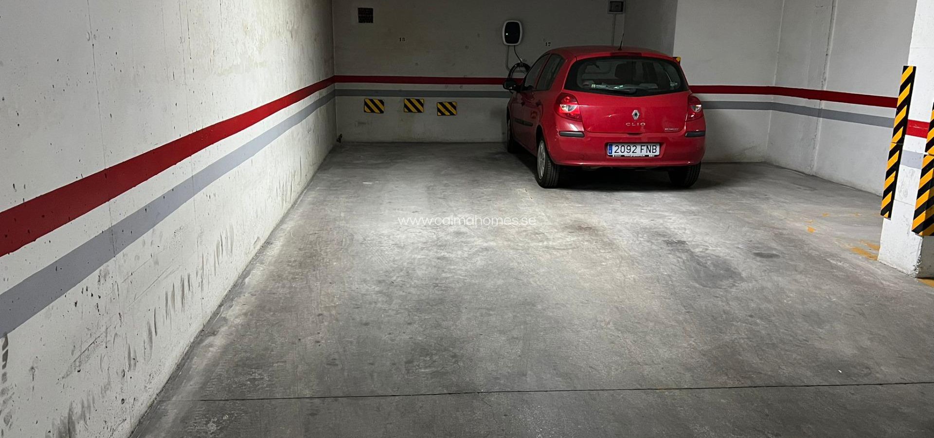 Sale - Garage -
Torrevieja - Centro