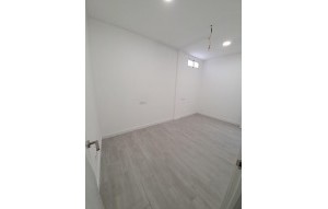 Sale - Office -
Alicante - Los ángeles