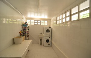 Sale - Villa -
Torrevieja - Centro