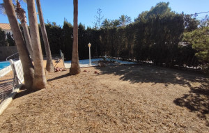 Sale - Villa -
Torrevieja - Los Balcones