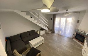 Sale - Terraced house -
Torrevieja - Los Frutales
