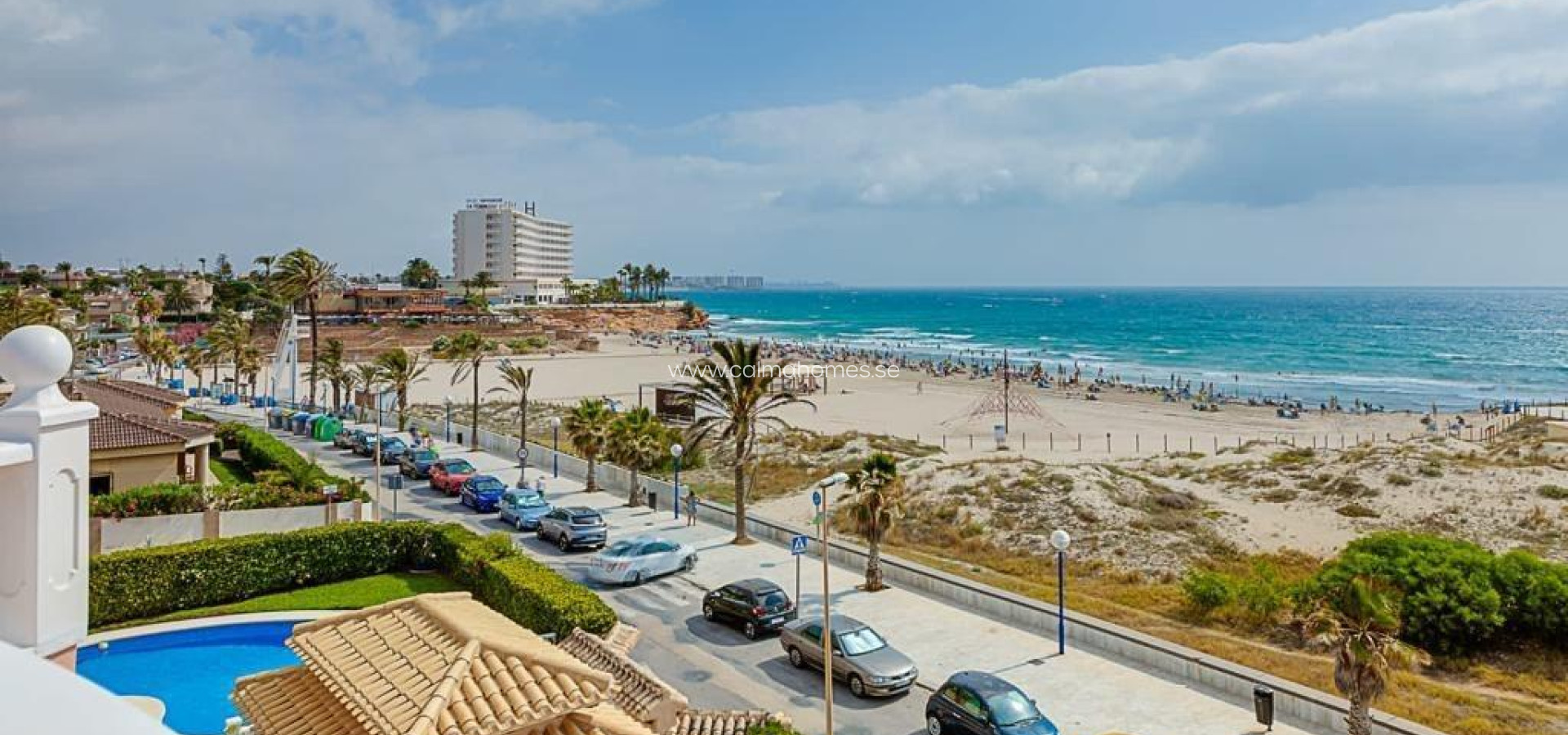 Sale - Villa -
Orihuela Costa - La Zenia