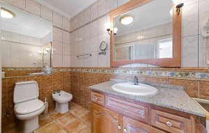 Sale - Villa -
Orihuela Costa - La Zenia