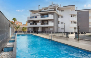 Sale - Apartment -
San Miguel de Salinas - Villamartin