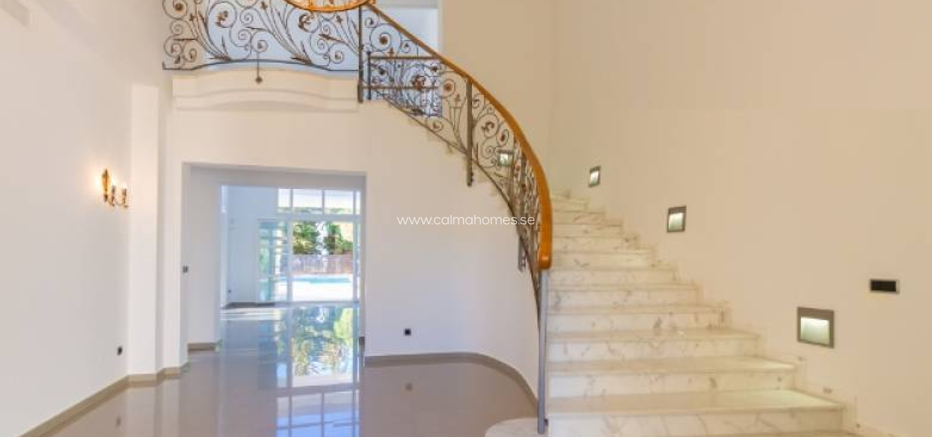 Sale - Villa -
Orihuela Costa - Cabo Roig