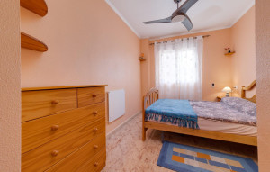 Sale - Apartment -
Torrevieja - Centro