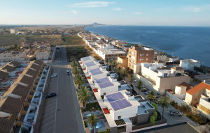 Venta - Villa -
Los Nietos