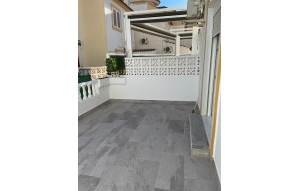 Sale - Terraced house -
Orihuela Costa - Playa Flamenca Norte