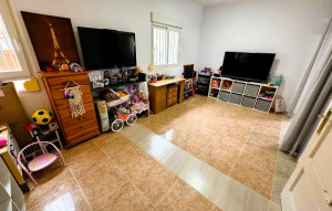 Sale - Villa -
Torrevieja - Las calas