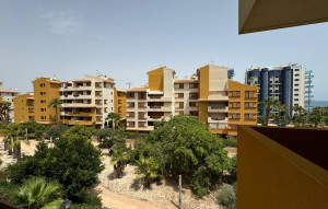 Sprzedaż - Apartment -
Torrevieja - Punta Prima
