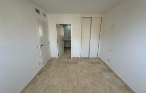 Sprzedaż - Apartment -
Torrevieja - Punta Prima