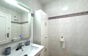 Sale - Penthouse -
Lo Pagan - Villananitos