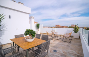 Venta - Terraced house -
Avileses