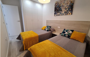 Venta - Terraced house -
Avileses