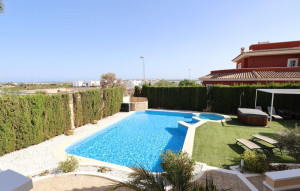 Sale - Villa -
Ciudad Quesada - Ciudad Quesada - Doña Pepa