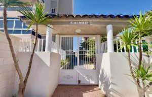 Resale - Apartment -
Torrevieja - Torreblanca