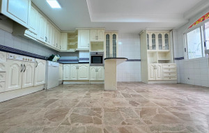 Resale - Apartment -
Torrevieja