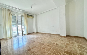 Resale - Apartment -
Torrevieja