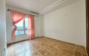 Resale - Apartment -
Torrevieja