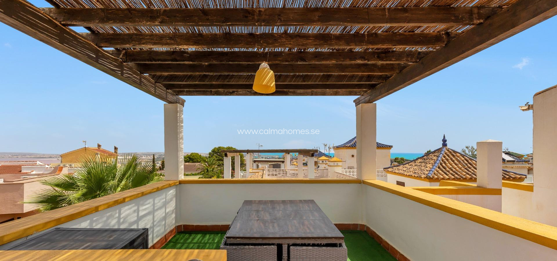 Sale - Terraced house -
Torrevieja - Los Altos