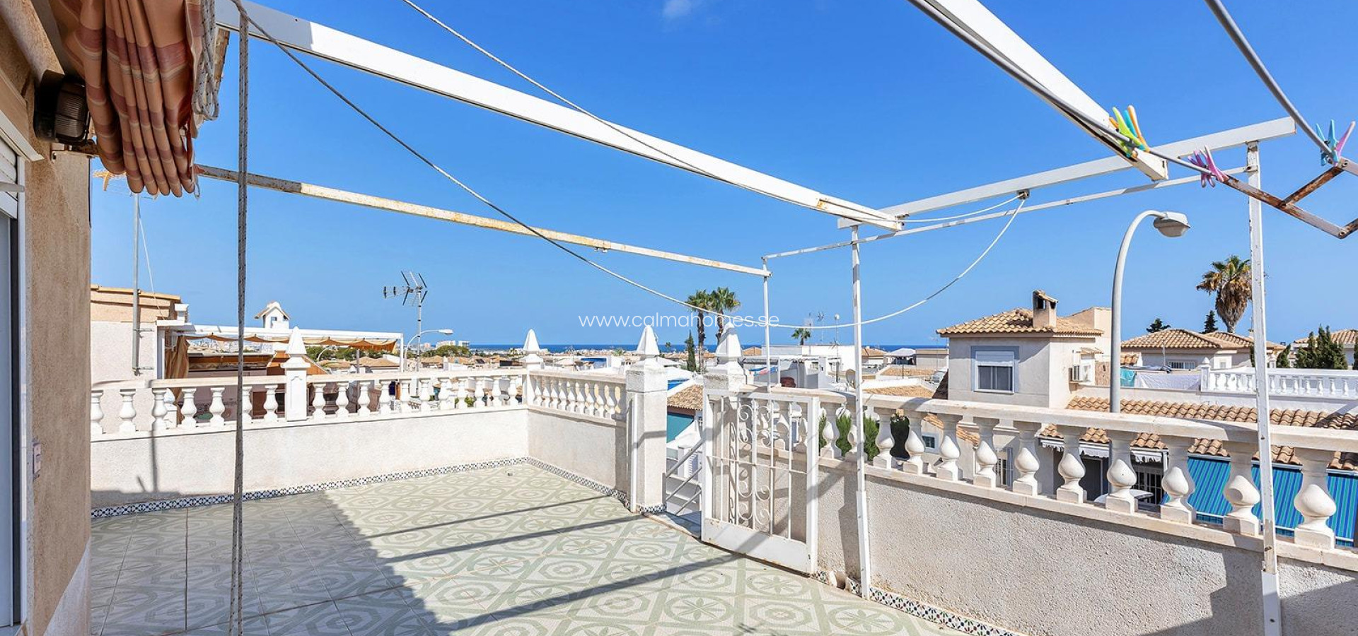 Sale - Terraced house -
Torrevieja - Los Altos