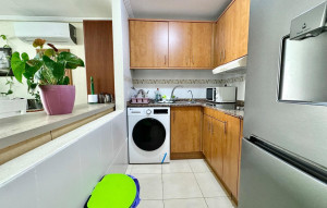Sale - Apartment -
Torrevieja - Centro