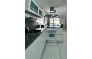 Sale - Villa -
Torrevieja - Los Altos