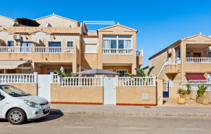 Sale - Bungalow -
Orihuela - Urbanización Perla del Mar