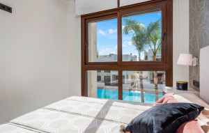 Sale - Bungalow -
Torrevieja - Los Balcones
