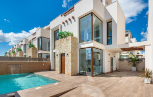 Sale - Villa -
Los Montesinos - La herrada