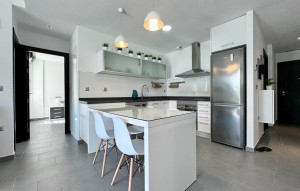 Sale - Apartment -
Torrevieja - La Mata